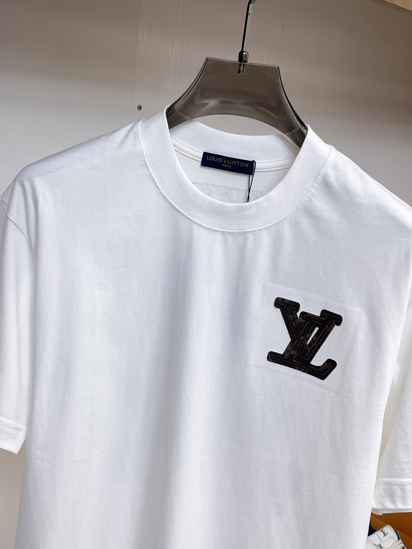 short sleeves
